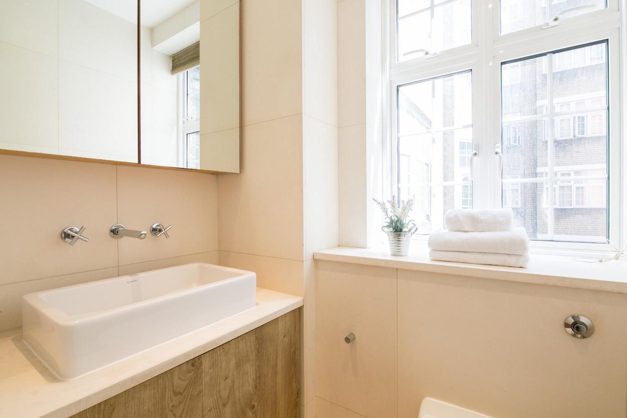 Apartment Knightsbridge Residences London